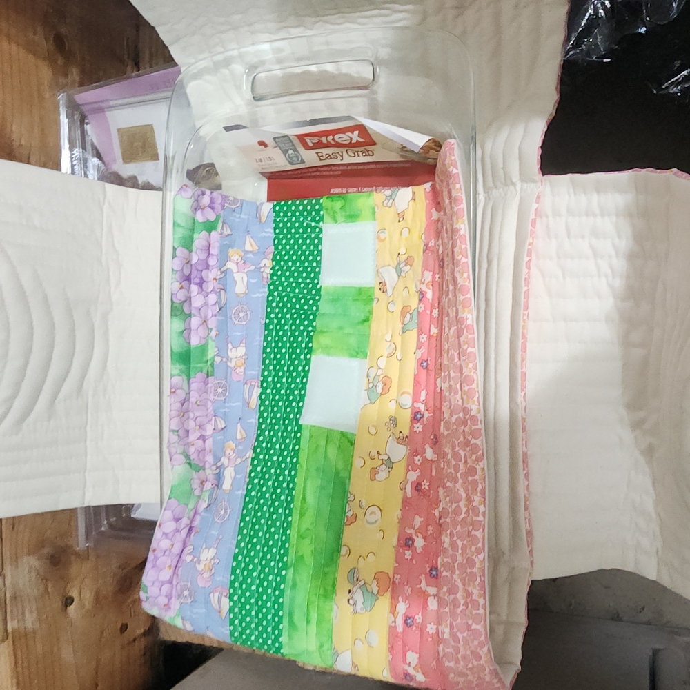 Colorful Patchwork Quilt - Picture 4 of 4